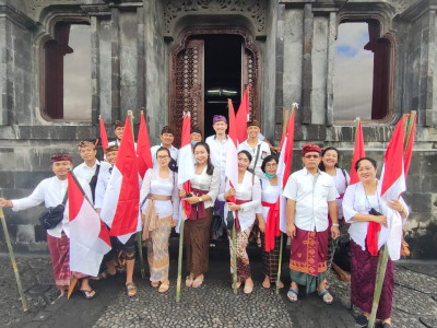 “Gerakan Pembagian 10 Juta Bendera Merah Putih” dan Menyambut Hari Jadi Provinsi Bali ke-64 Tahun 2022