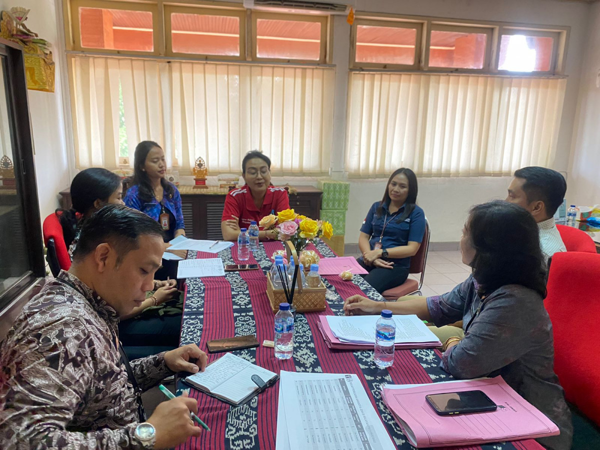 Pembinaan dan evaluasi JDIH ke Kota Denpasar